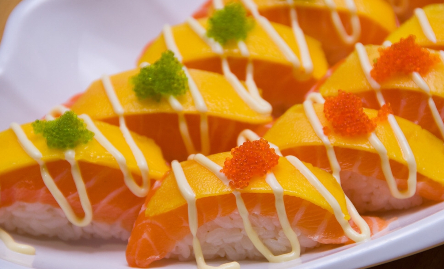 三文鱼忌廉芝士米纸卷