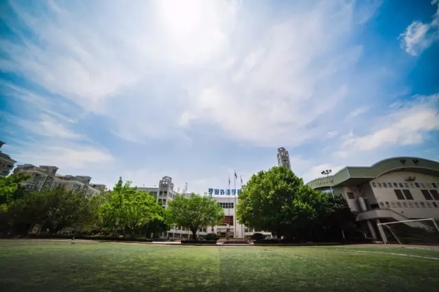  p> b>深圳市罗湖外语学校 /b>(luohu foreign languages school)创建