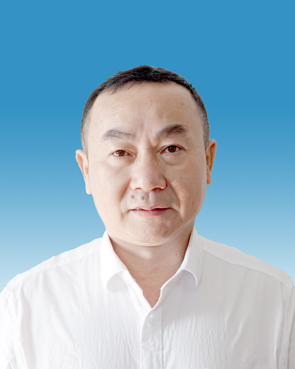 09  广丰县铜钹山垦殖场干部  /b> /p> p data