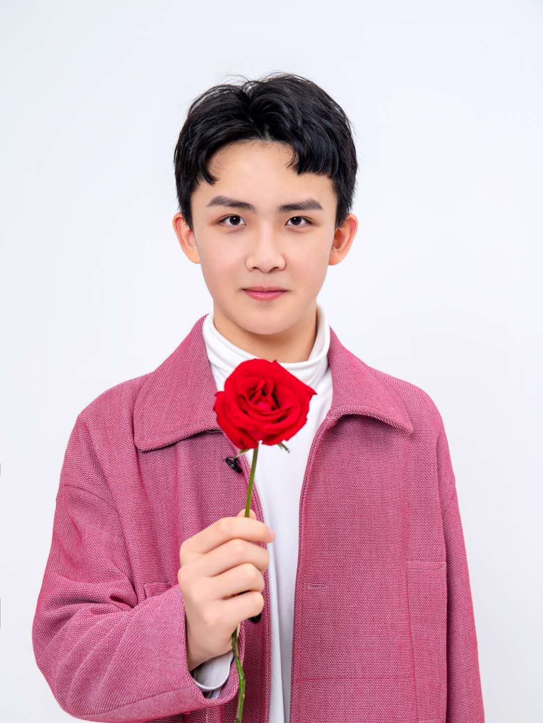  p>葛奕德,演员,主演多部电视剧,包括《小戏骨放开那三国》饰演吕布