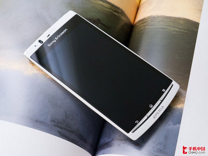  p> a href="#">索尼爱立信 /a>lt18i是一款时尚大屏幕单核智能手机