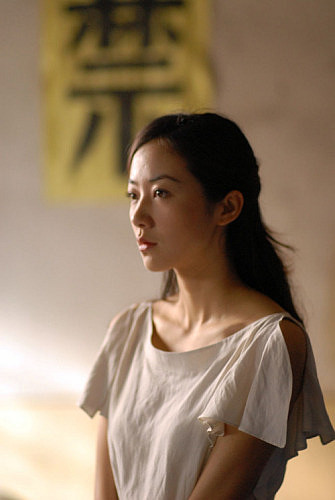 vwt">沈寒秋,电视剧《 a target="_blank" href="/item/热爱/8034786"