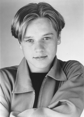  p>戴文·萨瓦(devon sawa),1978年9月7日出生于 a target="_blank"