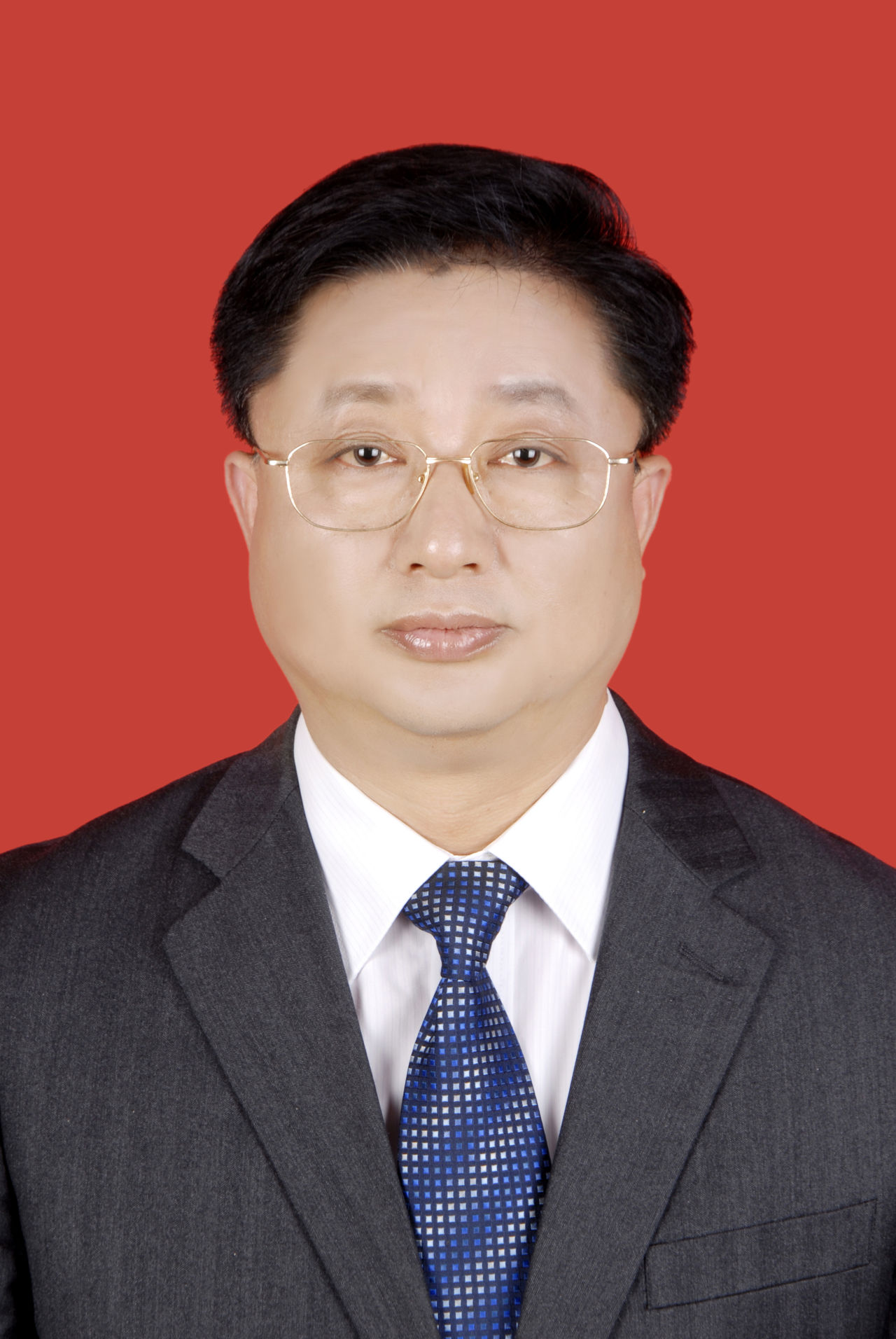  /p> p data-id="ur0lpcrukpvx">现任甘肃省平凉市党组成员,副市长