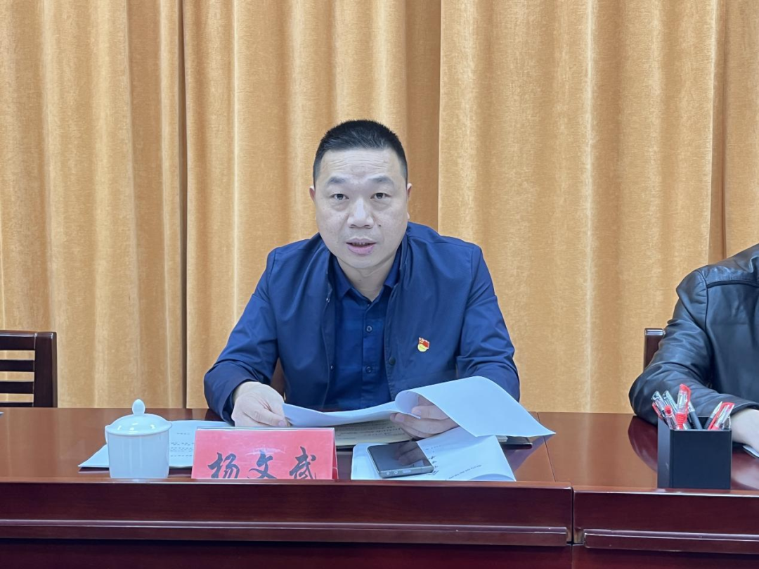  /p> p data-id="tgeivgt8kztn">现任泉州市安溪县参内镇党委书记.