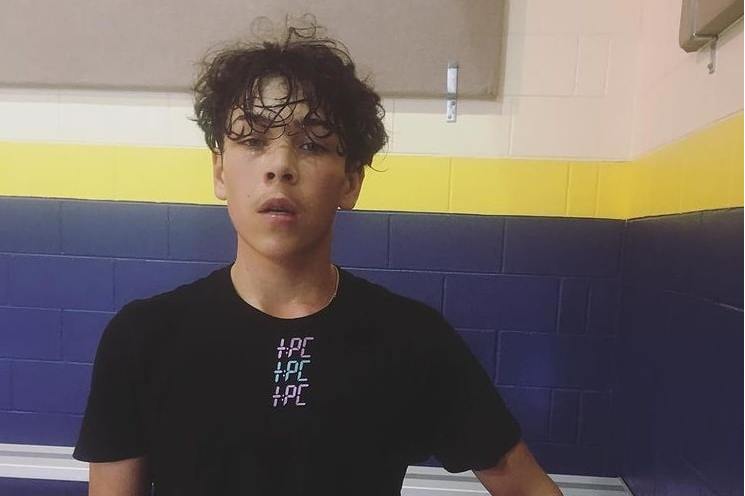  p data-id="t0mdz0s84juq">杰森·博施(jaythan bosch),2003年4月6日