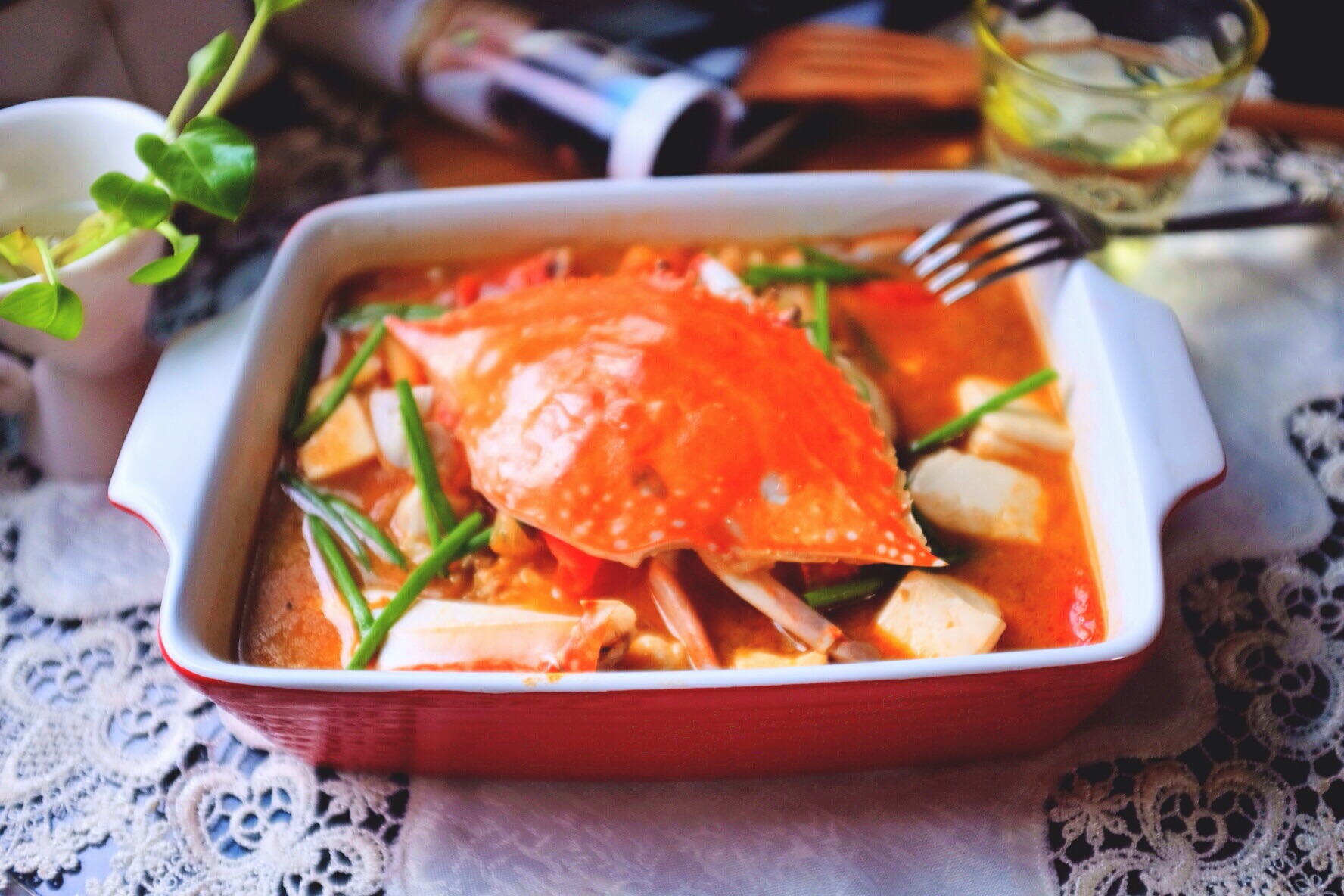 梭子蟹番茄豆腐煲