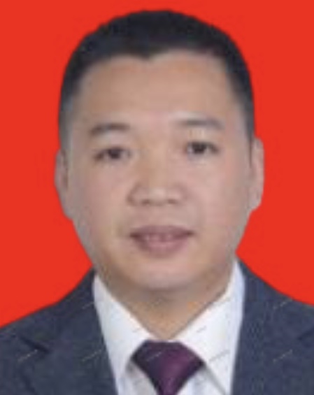  p>邓桥,男,现任贵州省桐梓县容光镇党委书记,一级主任科员. /p>