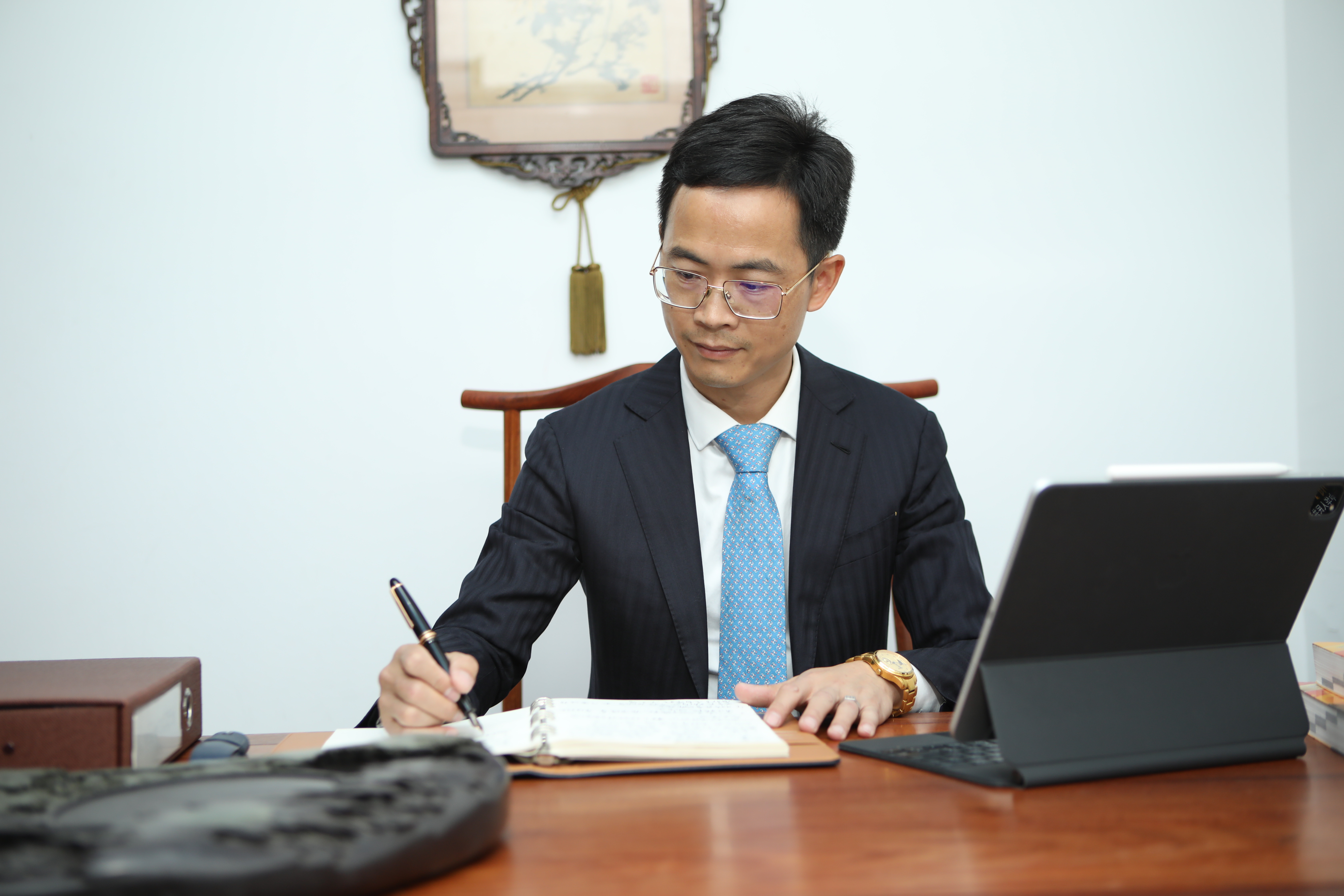 <span class="ref" data