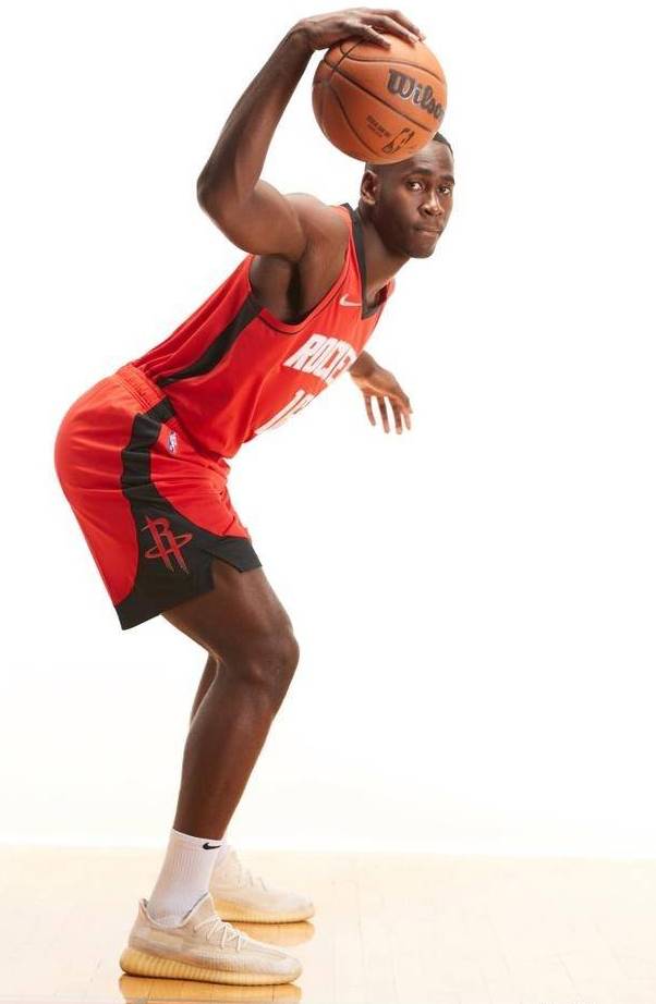 乌斯曼·加鲁巴