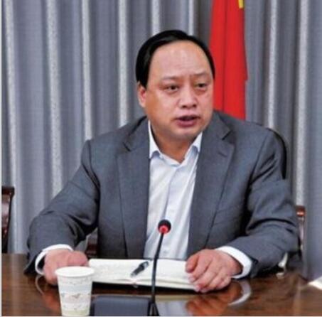  p>李鑫,男,汉族,1958年10月出生,甘肃 a target="_blank" href="