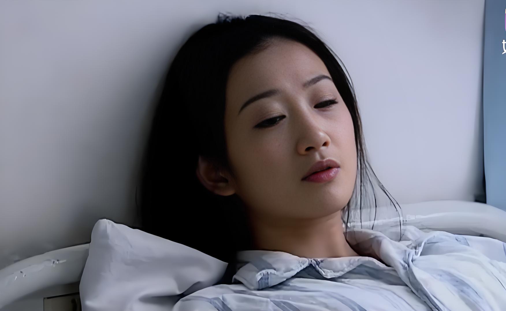 夏红,女,<a target="