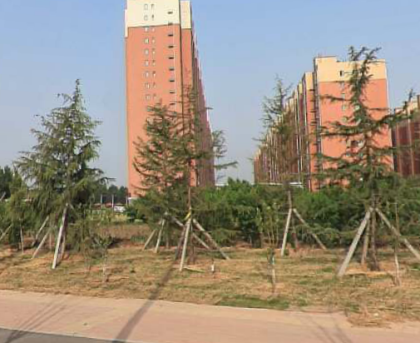  p>国泰鑫城位于济南市市中刘长山路,共计房屋2132户. /p>