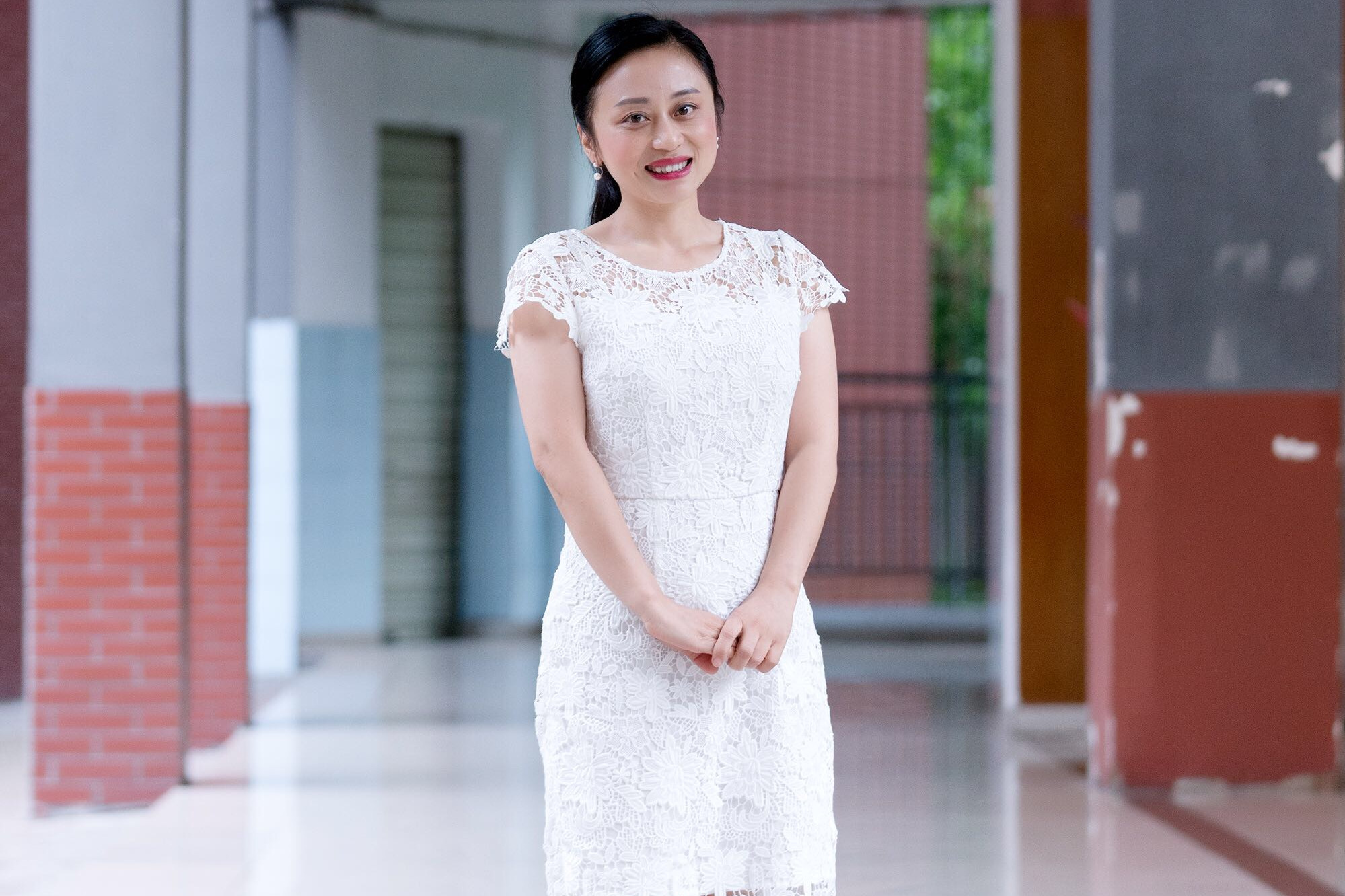杨莉