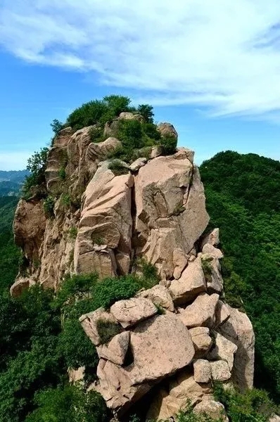窟窿山