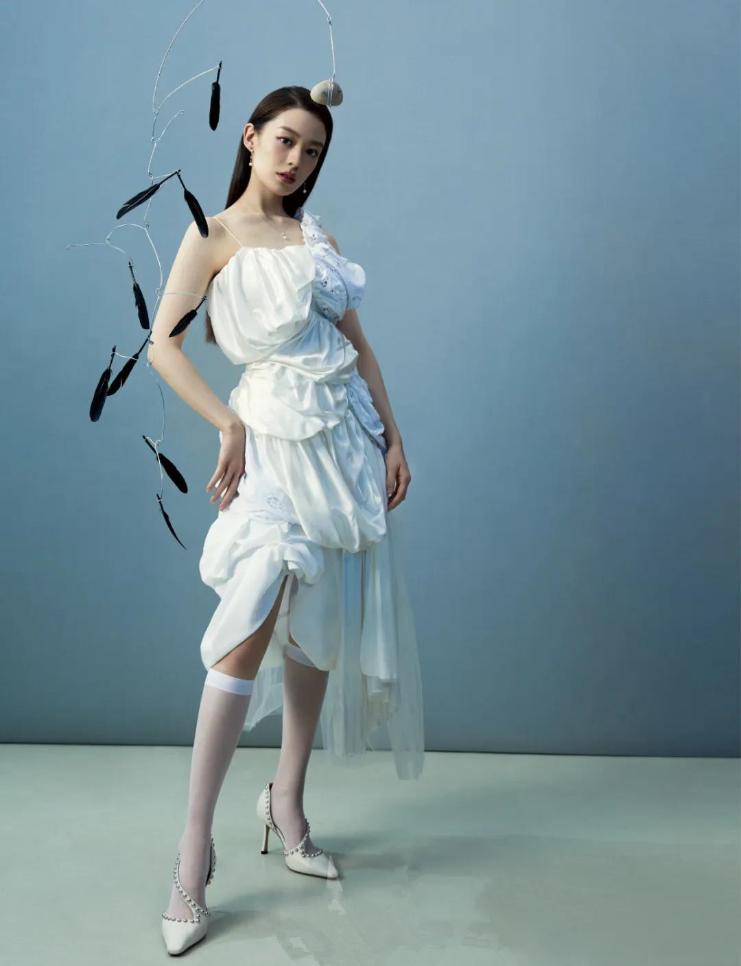  p data-id="gncnvjkhml">吉娜·爱丽丝(gina alice),1994年8月22日