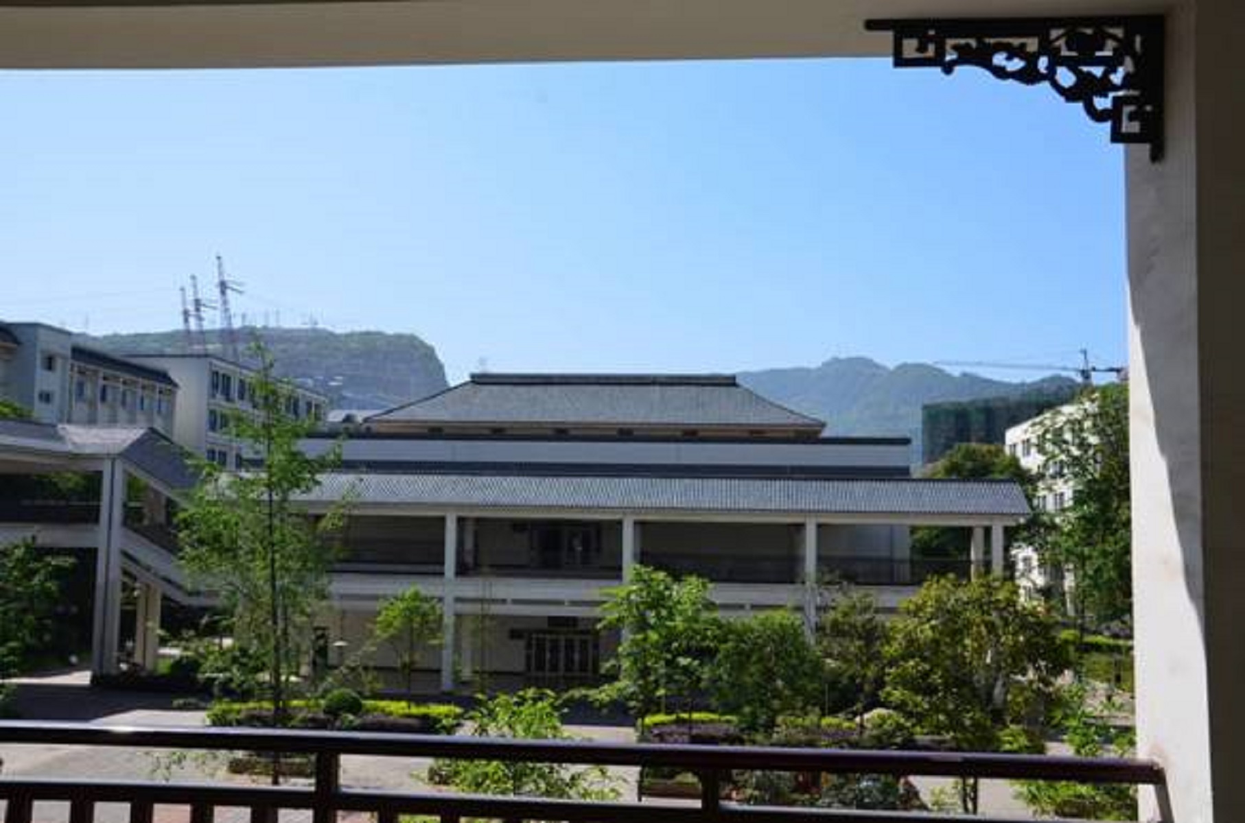 云南省水富云天化中学