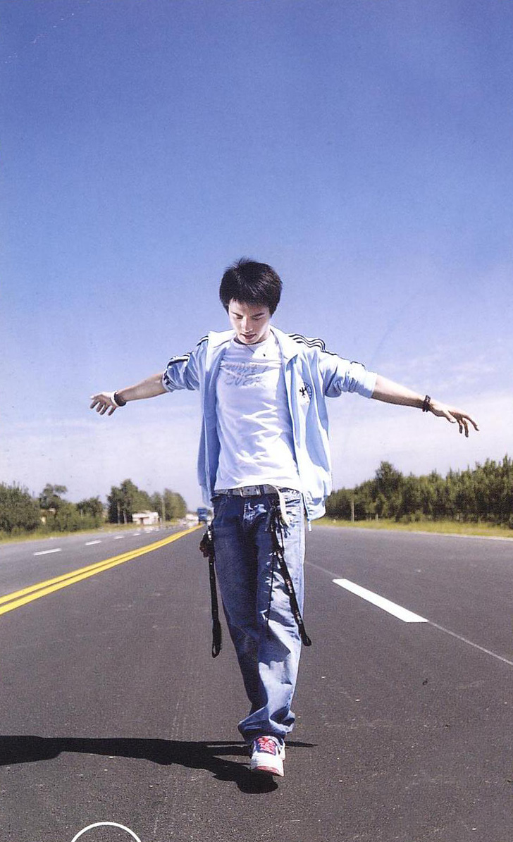  p>马天宇,1986年7月12日出生于山东省德州市,中国内地男演员,歌手