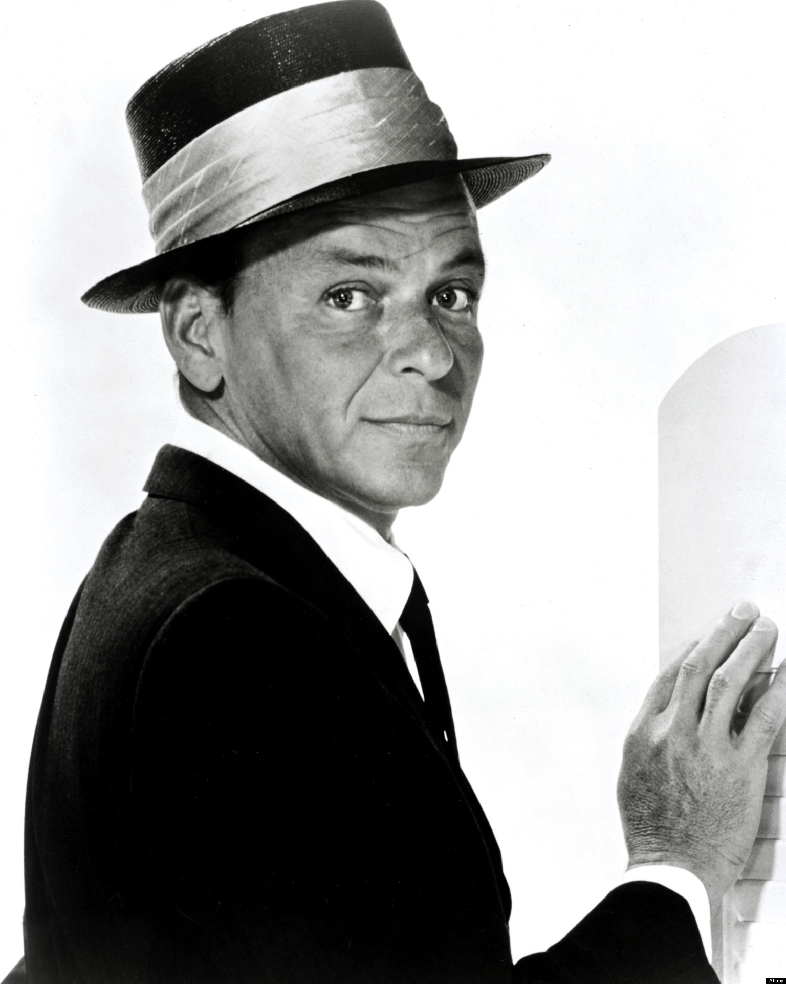  p>法兰克·阿尔伯特·辛纳屈(francis albert sinatra,1915年12月12