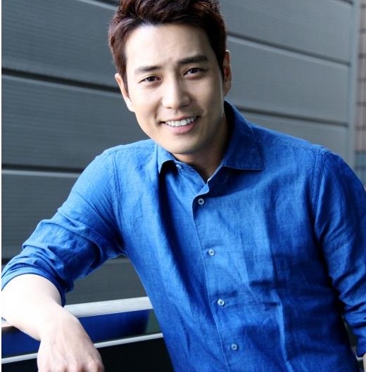 id="gnt5y0w5om">朱相昱,1978年7月18日出生于韩国首尔,韩国男演员