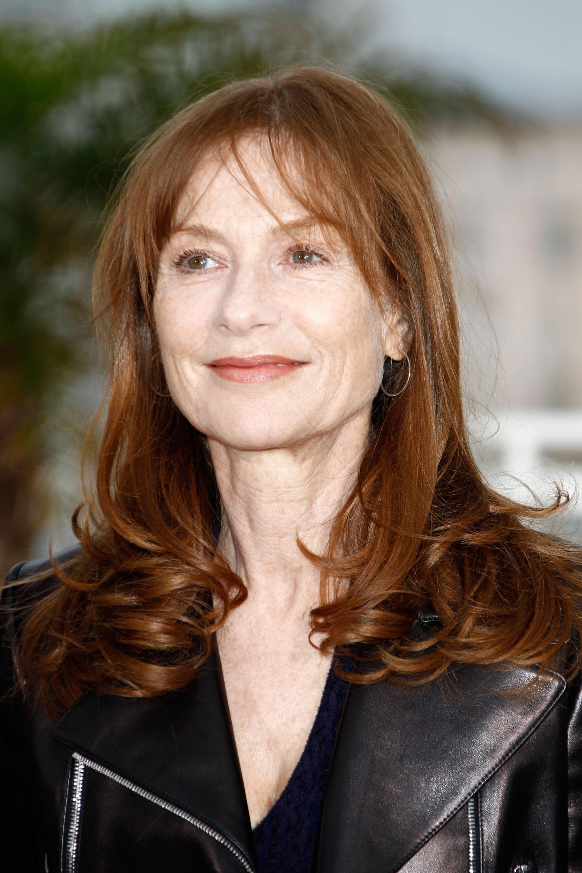  p>伊莎贝尔·于佩尔 i>(isabelle huppert ) /i>,1953年3月16日生于