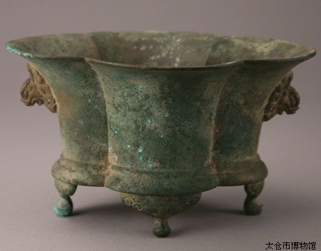 青铜海棠形香炉_百度百科