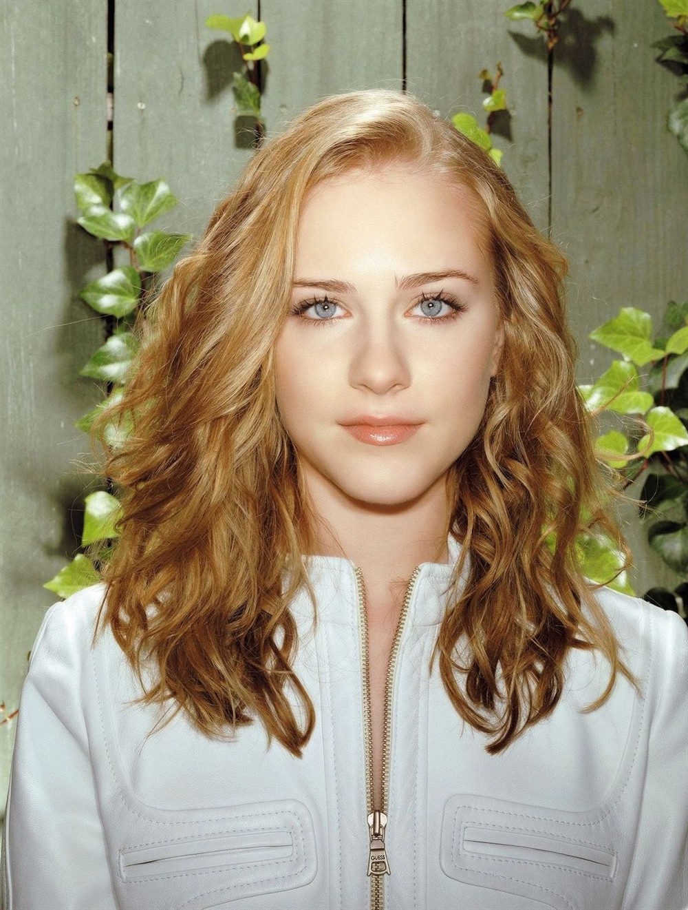 埃文·蕾切尔·伍德