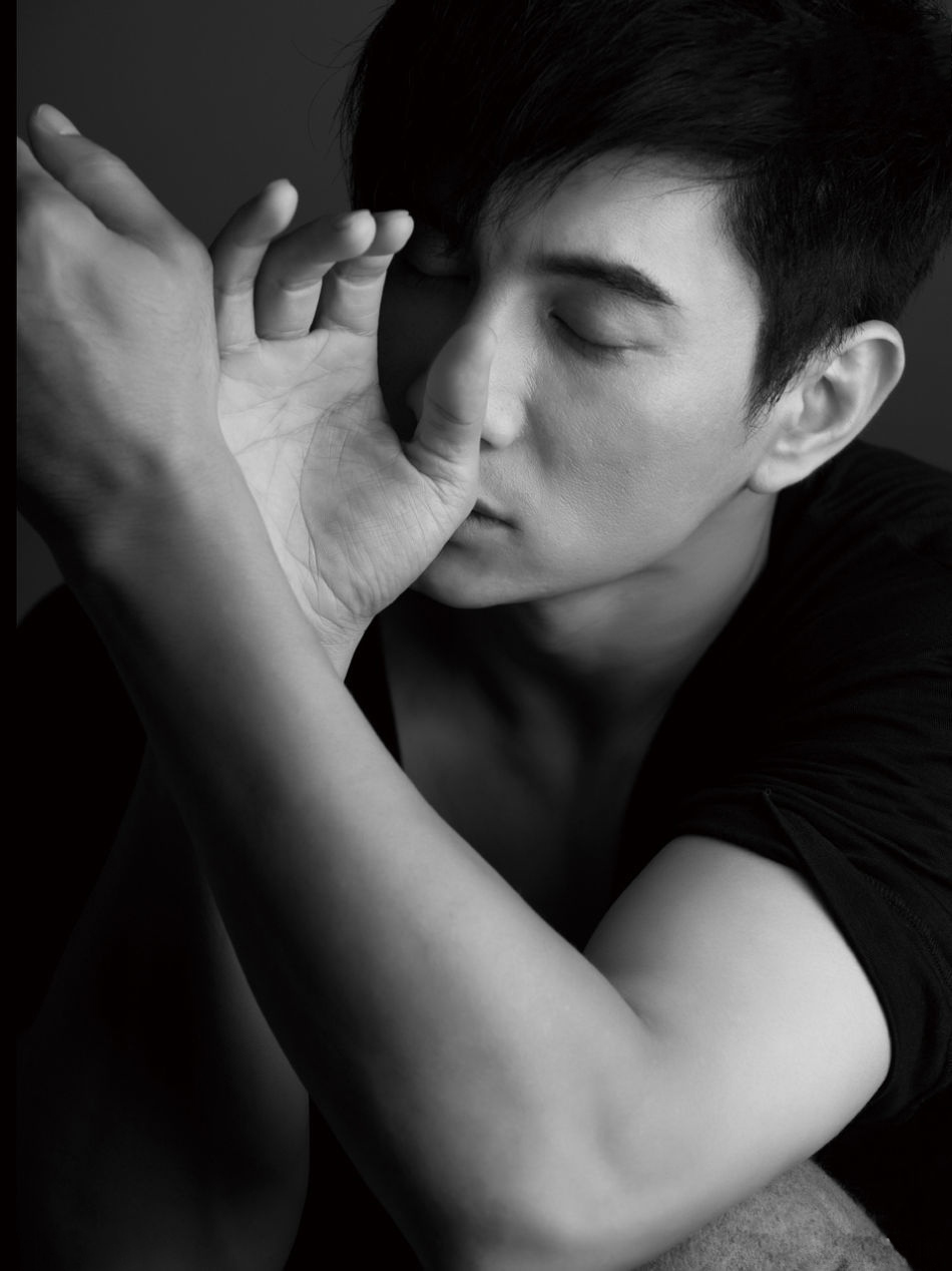 吴奇隆