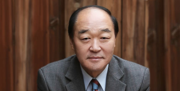  p>张光,1952年1月5日出生于韩国,韩国电影演员,配音演员.