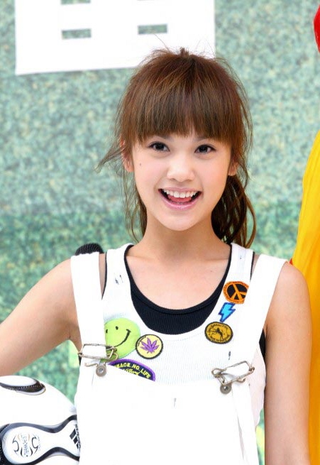  p>杨丞琳(rainie yang),1984年6月4日出生于台湾省台北市,祖籍广东