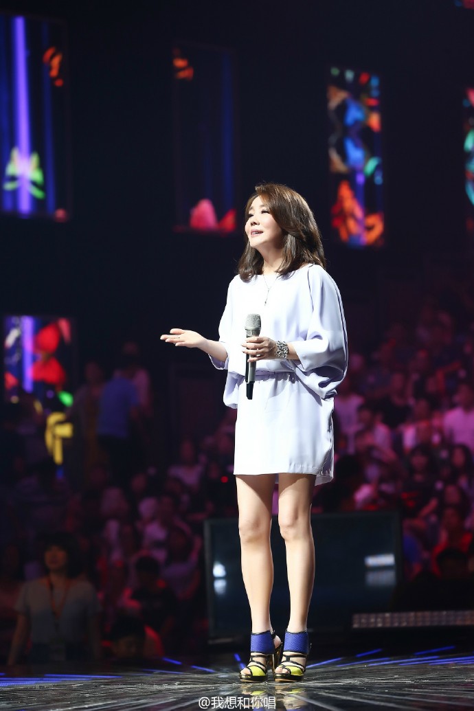  p>辛晓琪(winnie hsin),1962年2月8日生于台湾省台中市丰原区,祖籍