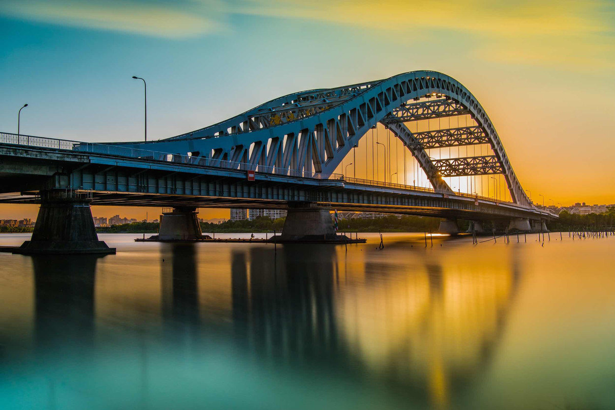  p>湾头大桥(wantou bridge),原名"城庄路跨余姚江大桥",是中国 a