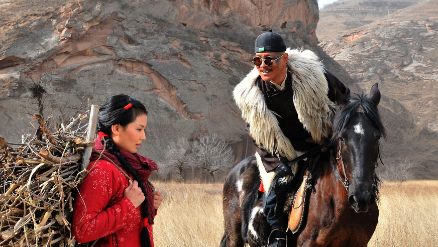  p>《盘龙卧虎高山顶》是由中国电视剧制作中心,陕西省委宣传部,延安