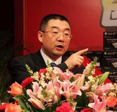 原青岛澳柯玛集团副董事长,现为 a href="#" data-lemmaid="20954971"