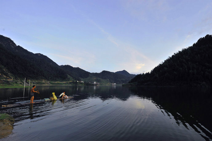  p>木瓜山水库坐落在隆回县大水田乡,坝址位于大水田乡木瓜山村,距 a