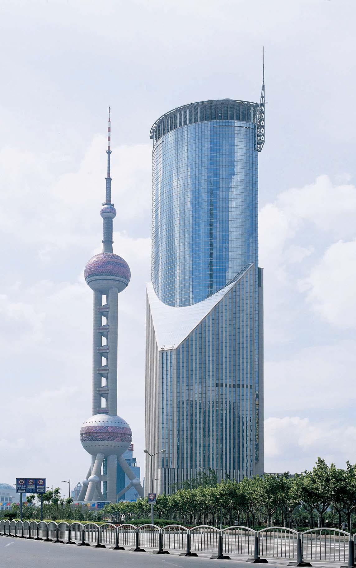 中建一局一公司),原上海中益建筑工程有限公司,总部位于上海,成立于