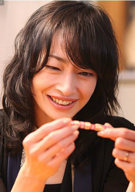 泽田利华子头像