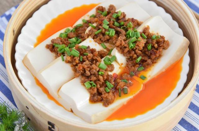 肉蒸豆腐