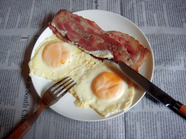 wj">培根煎蛋是由培根, a target="_blank" href="/item/鸡蛋/6405"