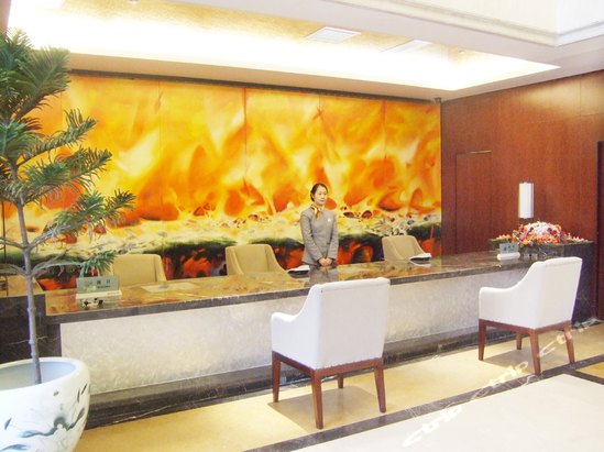 龙游金峰国贸大酒店