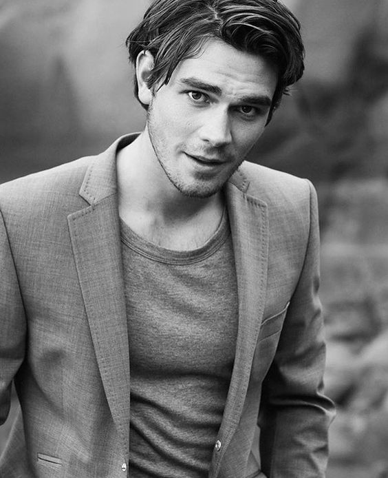 keneti james fitzgerald apa) /i>,1997年6月17日出生于新西兰奥克兰