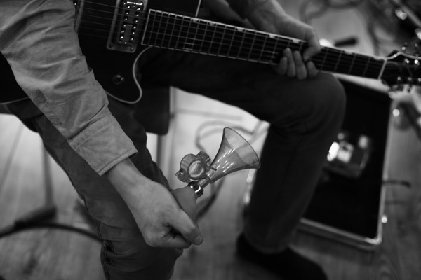  p>《岁月鸿沟》是 a target="_blank" href="/item/惘闻乐队/3908950