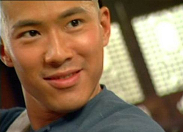 《天地有情》中的第一男主角,扮演者黄少祺