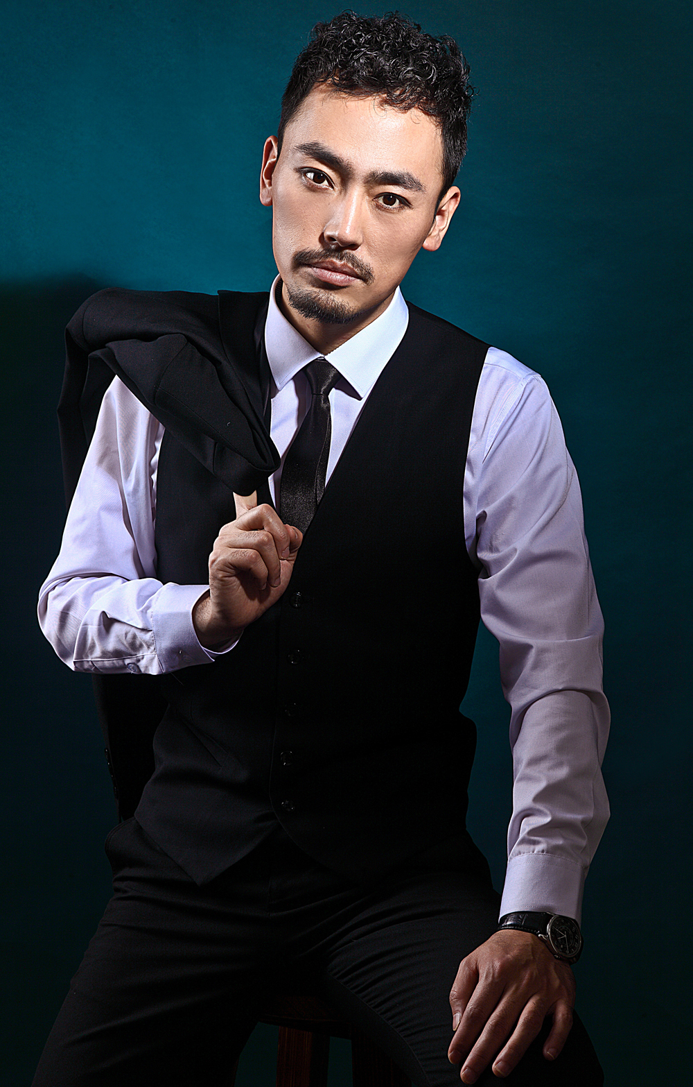  p data-id="go02v3r32t">陈立唯,曾用名陈勇