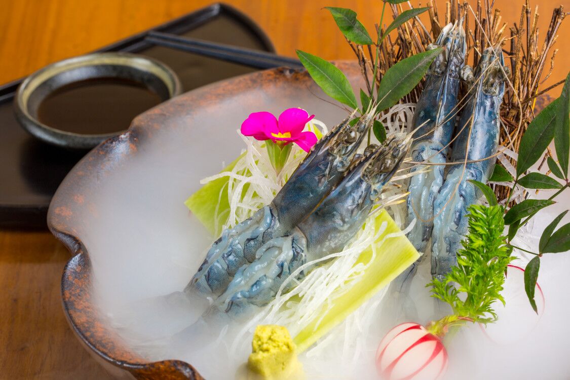  p>蓝虾(英文名blue shrimp)俗名又称文莱蓝虾,天使蓝虾.