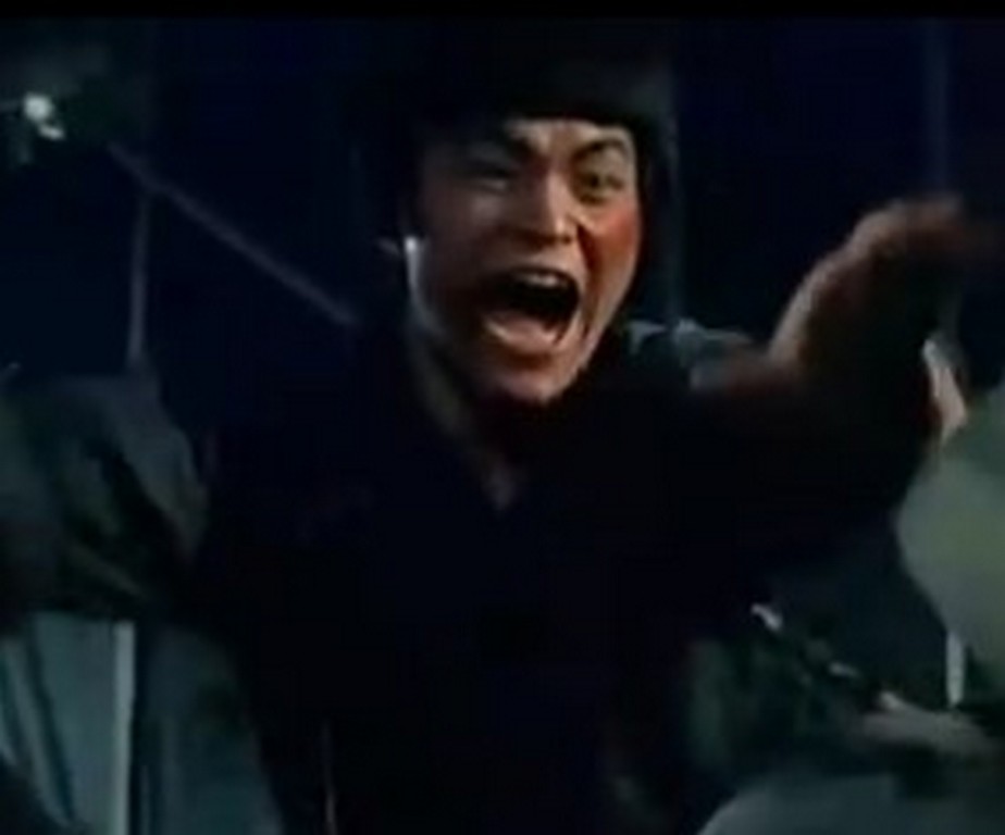  p>唐龙,本名金泰中,1943年出生于韩国,韩国男演员,功夫影星,跆拳道