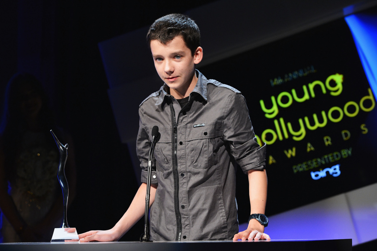 ">阿沙·巴特菲尔德(asa butterfield),1997年4月1日出生于英国伦敦 a