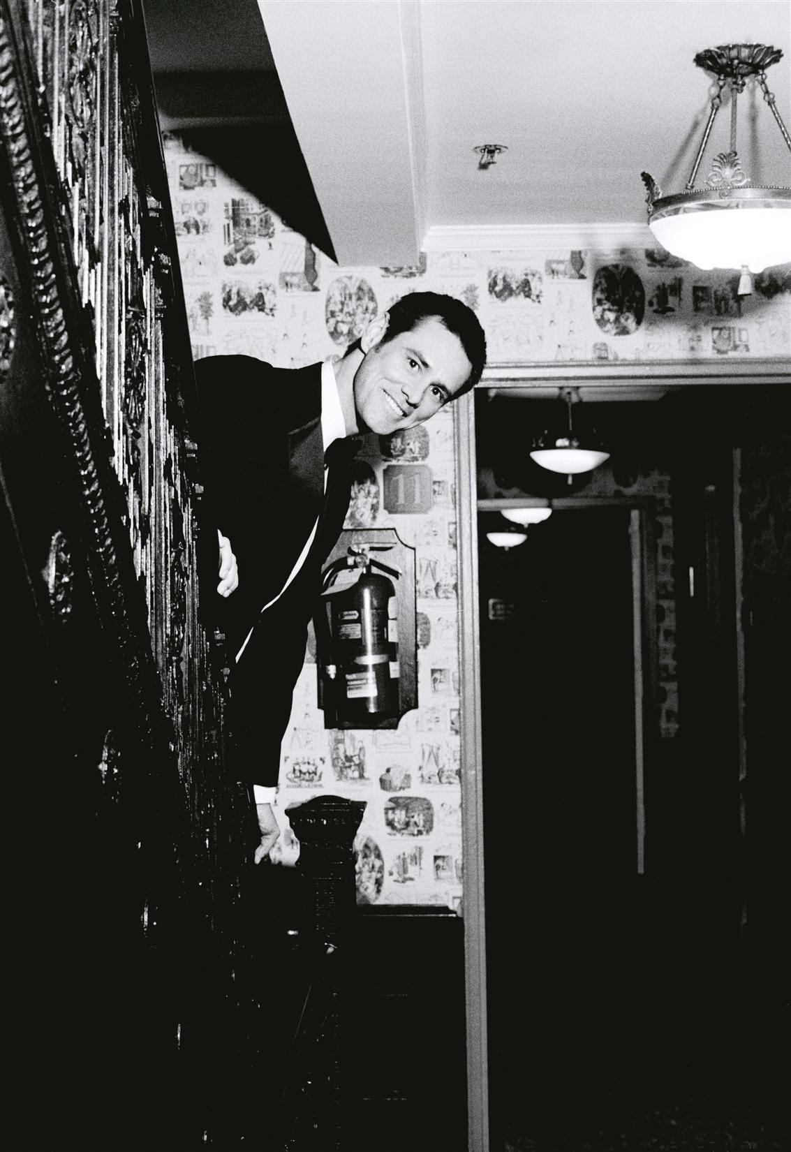  p>金·凯瑞(jim carrey),1962年1月17日出生于加拿大安大略省纽马克