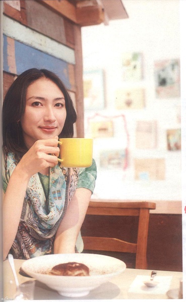  p>香椎由宇,1987年2月16日出生于日本神奈川县绫濑市,模特,演员,隶属