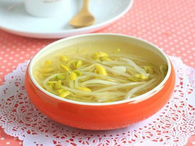 料】 /p> p data-id="sinoagy6oxcg">绿豆芽200克, a target="_blank"